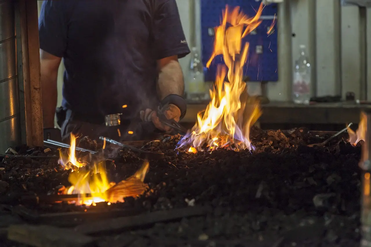 produccion de cuchillos con acero inoxidable