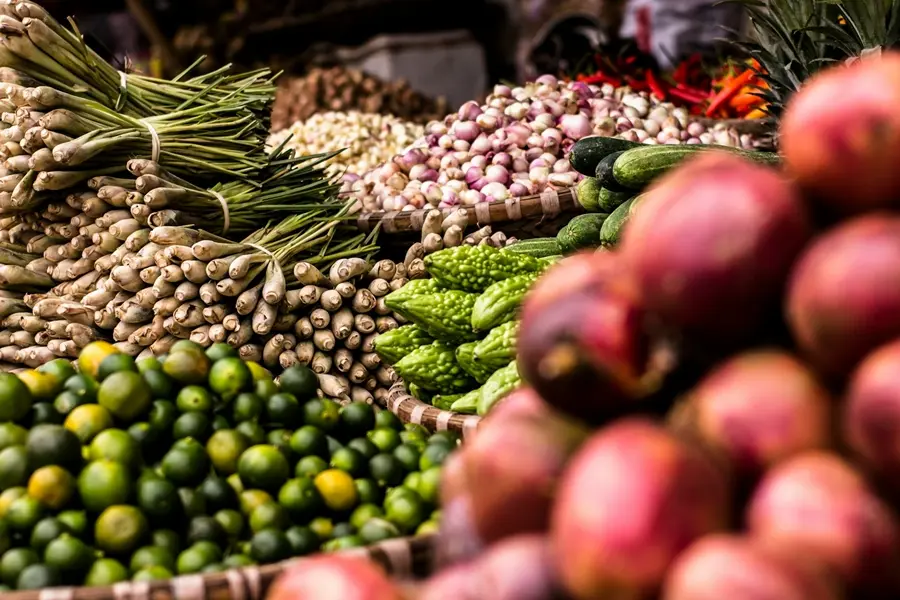 frutas y verduras como basa para la cocina peruana